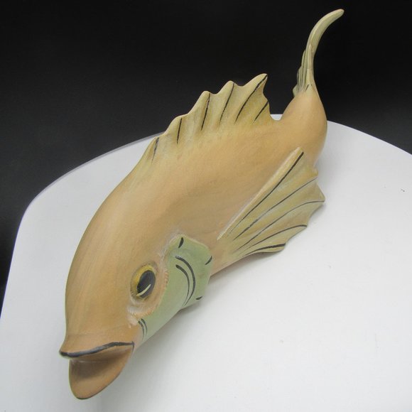 WOODEN FISH, HAND CARVED.  APPROX. 14 X 5 INCHES. - Picture 6 of 10